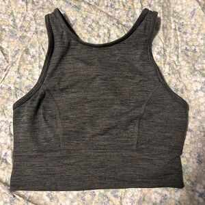 cropped workout top
